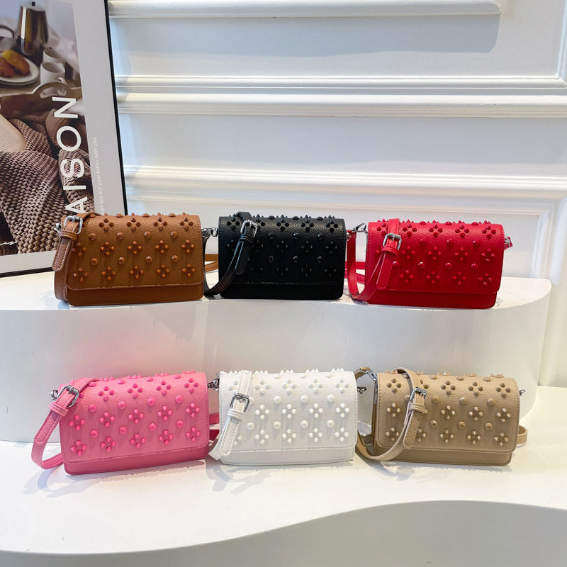 Wholesale Leather  Rivet bag trendy women' s personalized design small square bag